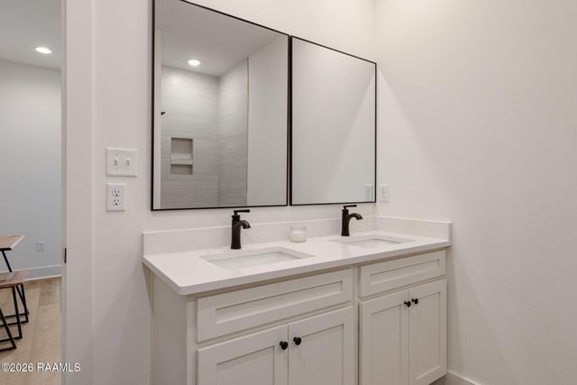 315 Sandstone Avenue 205, Scott, LA 70583