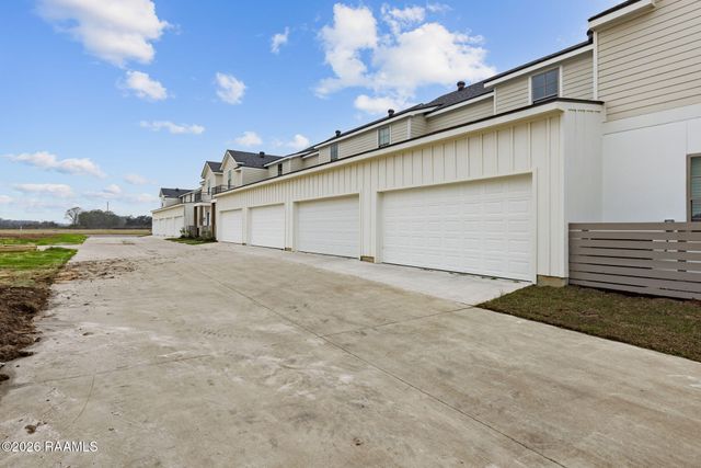 315 Sandstone Avenue 205, Scott, LA 70583