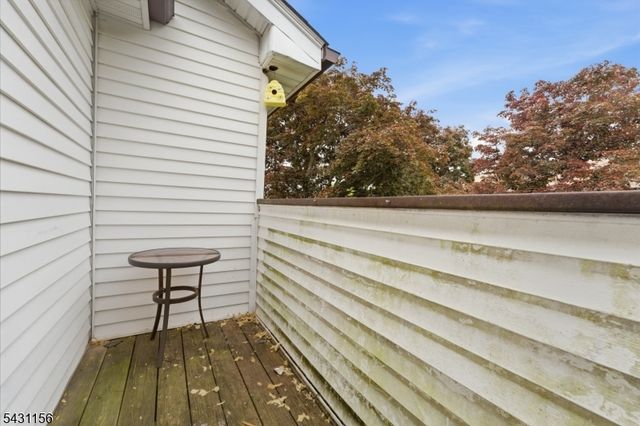 8 Cardinal Ln 3, Hillsborough Twp., NJ 08844