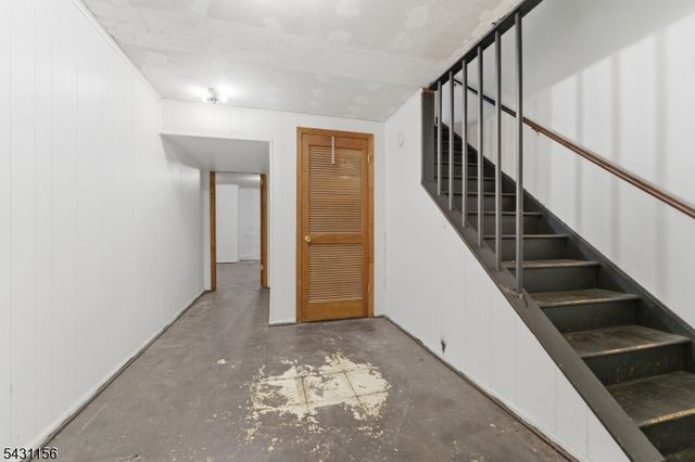 8 Cardinal Ln 3, Hillsborough Twp., NJ 08844