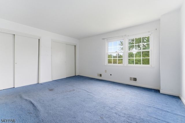 8 Cardinal Ln 3, Hillsborough Twp., NJ 08844