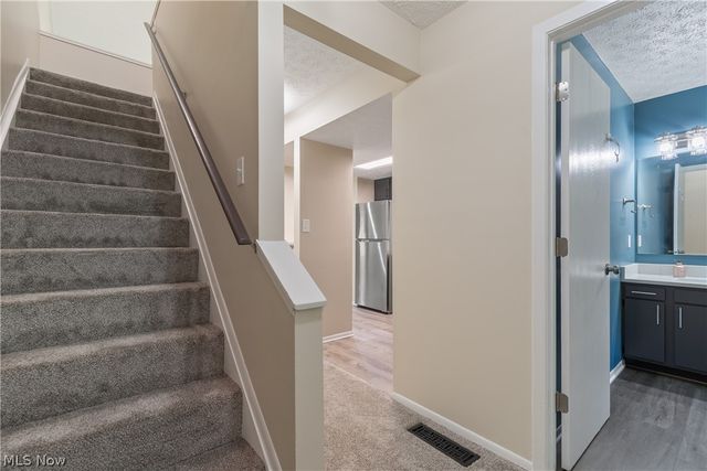 622 James Avenue, Cuyahoga Falls, OH 44221