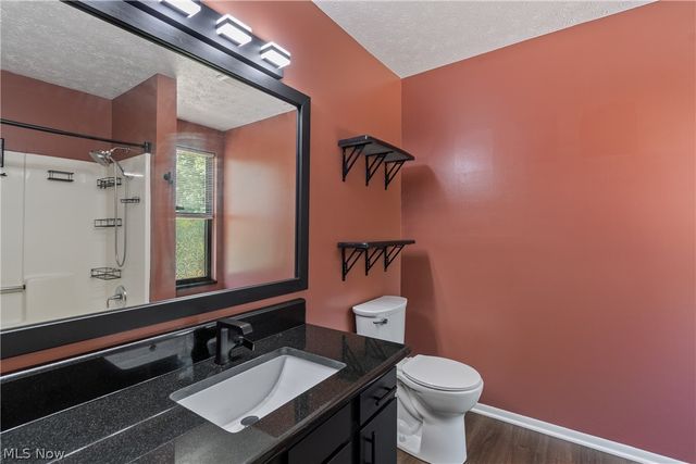 622 James Avenue, Cuyahoga Falls, OH 44221