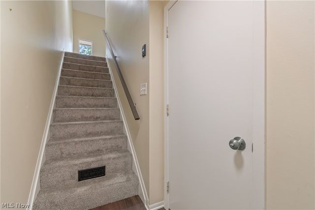 622 James Avenue, Cuyahoga Falls, OH 44221