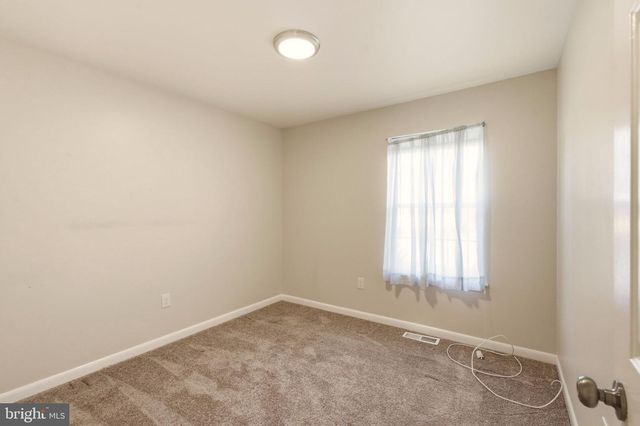 9 S NORMAN AVE, Penns Grove, NJ 08069