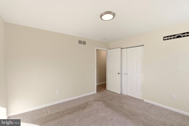 9 S NORMAN AVE, Penns Grove, NJ 08069