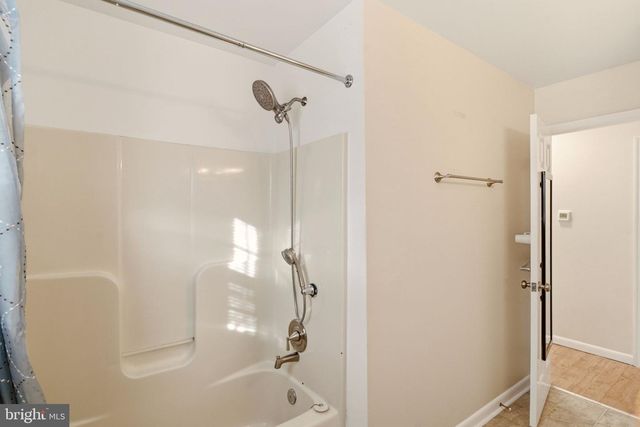 9 S NORMAN AVE, Penns Grove, NJ 08069