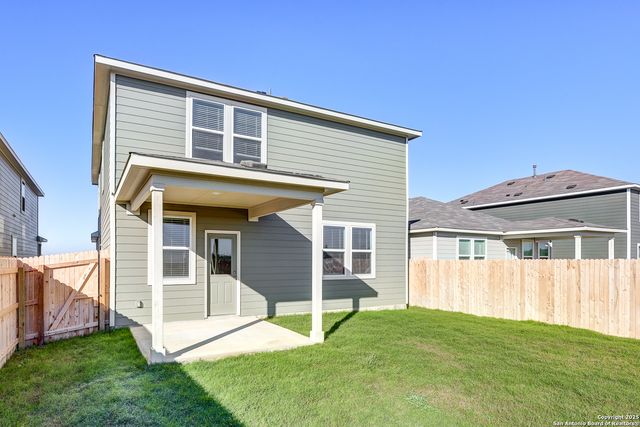 9990 Forestier Grn, San Antonio, TX 78214