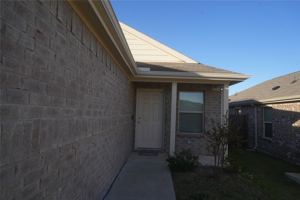 3480 Mildren Bend, Crandall, TX 75114