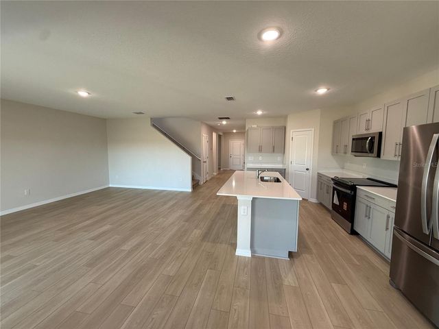 36776 SAGEMOOR DRIVE, Zephyrhills, FL 33541