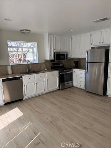 1056 E Alexander, Merced, CA 95340