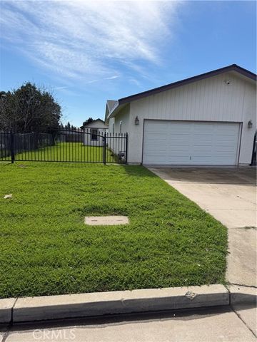 1056 E Alexander, Merced, CA 95340