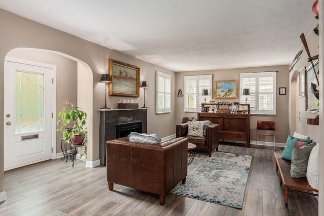146 W North Broadway, Columbus, OH 43214