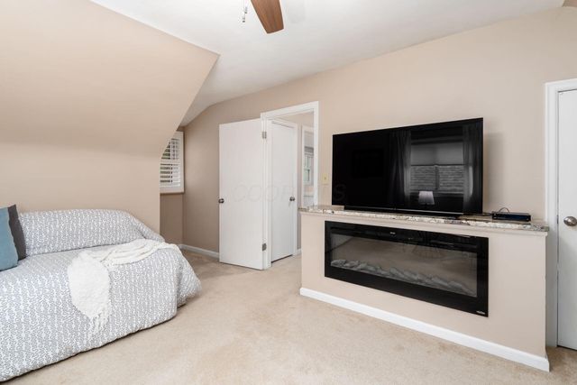 146 W North Broadway, Columbus, OH 43214
