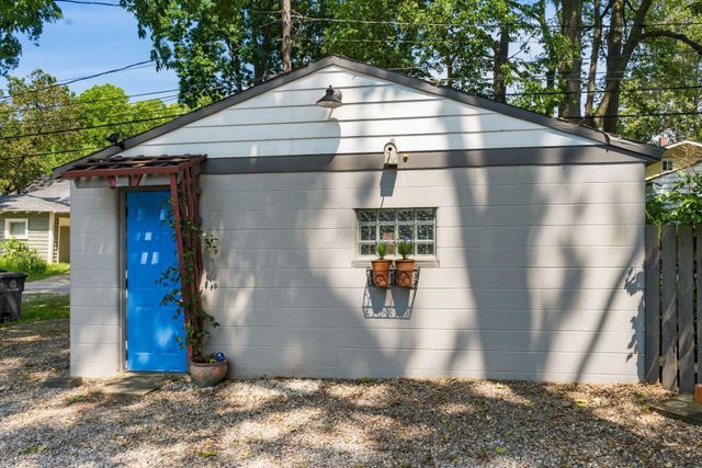 146 W North Broadway, Columbus, OH 43214