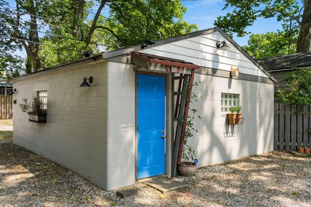 146 W North Broadway, Columbus, OH 43214