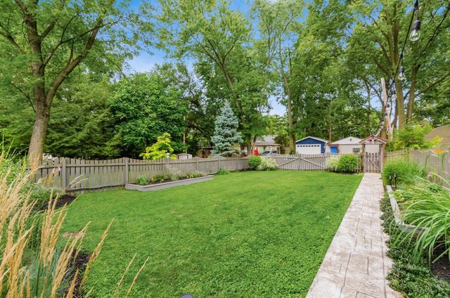 146 W North Broadway, Columbus, OH 43214