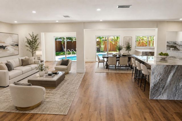 4815 Cleveland Street, Hollywood, FL 33021