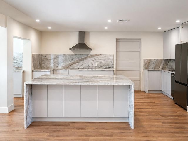 4815 Cleveland Street, Hollywood, FL 33021