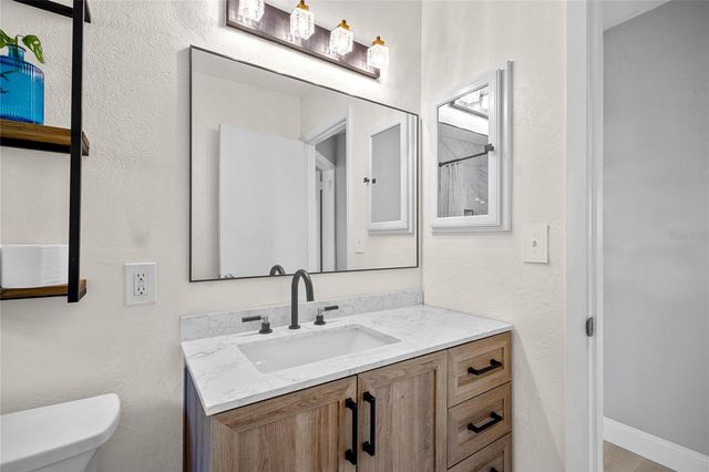 1513 56TH AVENUE N, St Petersburg, FL 33703