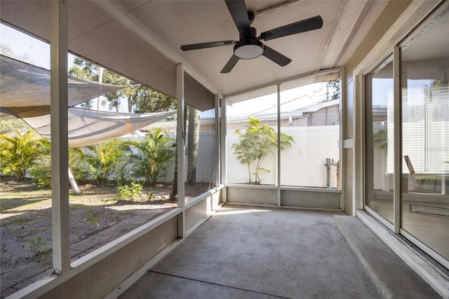 1513 56TH AVENUE N, St Petersburg, FL 33703