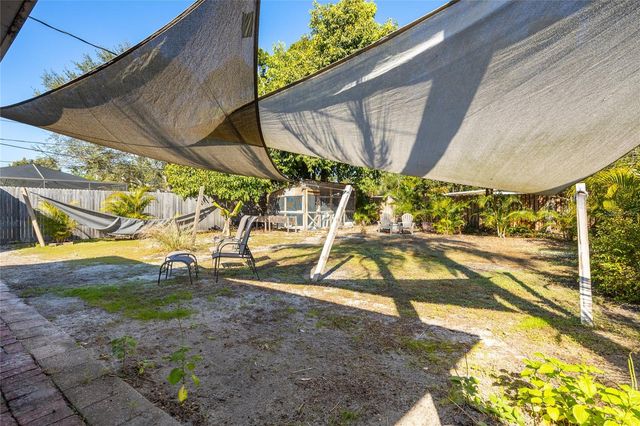 1513 56TH AVENUE N, St Petersburg, FL 33703