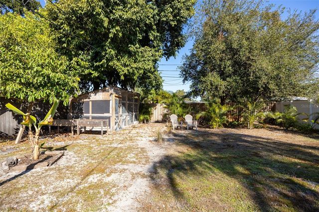 1513 56TH AVENUE N, St Petersburg, FL 33703