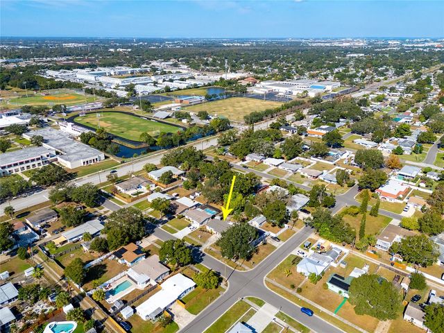 1513 56TH AVENUE N, St Petersburg, FL 33703