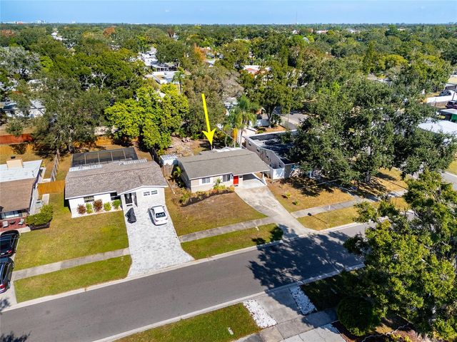 1513 56TH AVENUE N, St Petersburg, FL 33703