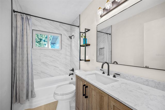 1513 56TH AVENUE N, St Petersburg, FL 33703