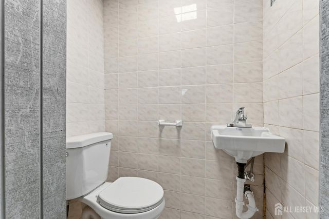 299 Howard Street, New Brunswick, NJ 08901