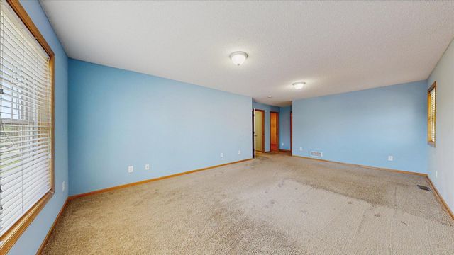 15430 Yakima Street NW, Ramsey, MN 55303