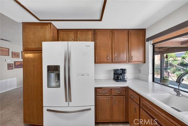 2218 Redwood Drive, Hemet, CA 92545