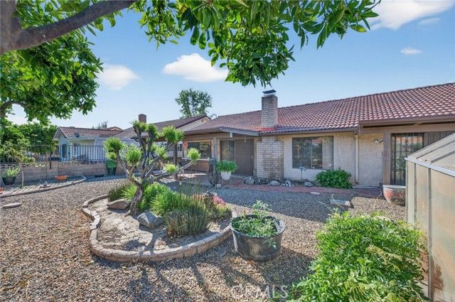 2218 Redwood Drive, Hemet, CA 92545