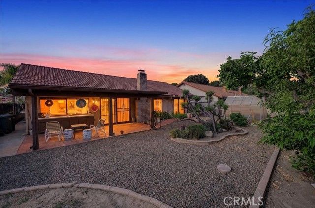 2218 Redwood Drive, Hemet, CA 92545