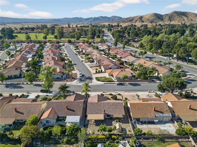 2218 Redwood Drive, Hemet, CA 92545