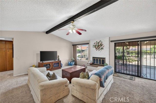 2218 Redwood Drive, Hemet, CA 92545