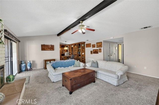 2218 Redwood Drive, Hemet, CA 92545