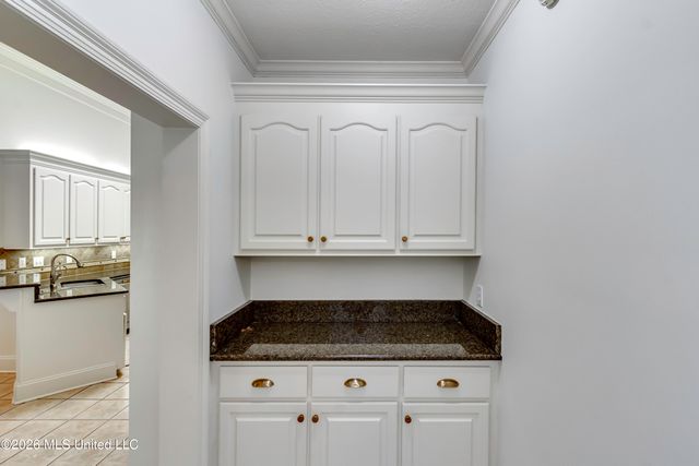 302 Sarah Cove, Brandon, MS 39047