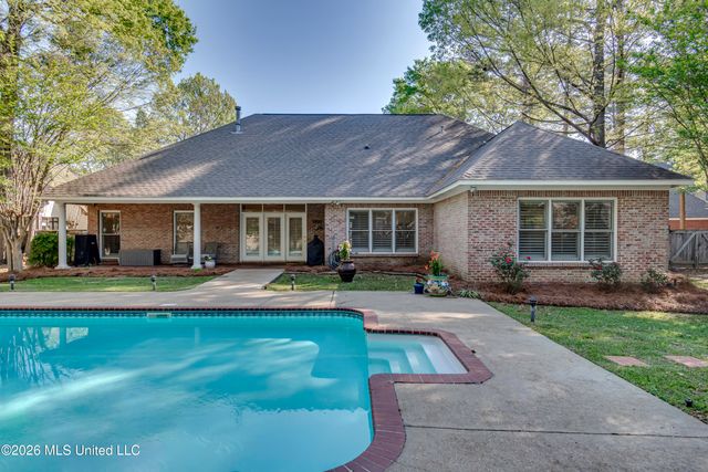 302 Sarah Cove, Brandon, MS 39047