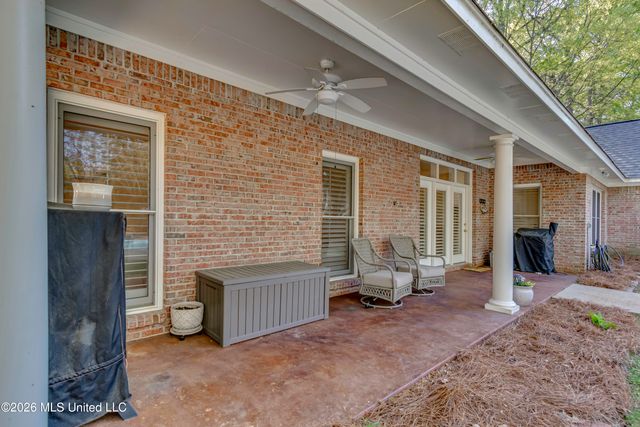 302 Sarah Cove, Brandon, MS 39047