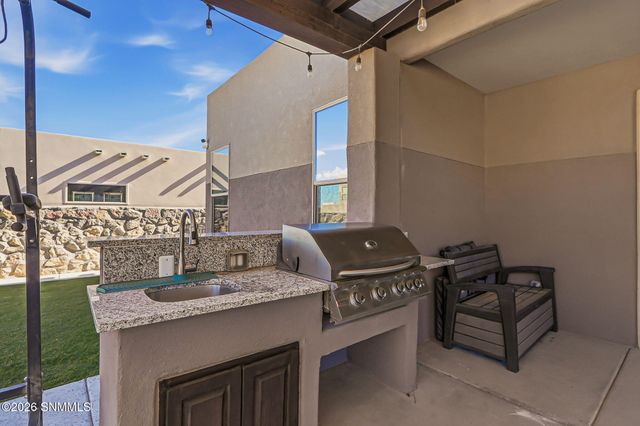 2555 Petaluma Avenue, Las Cruces, NM 88011