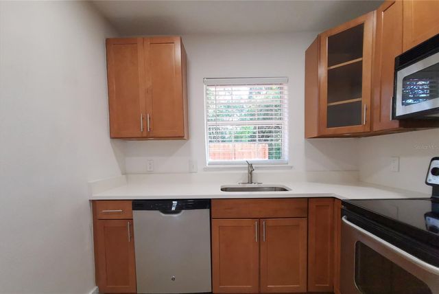 2314 BUCKMINSTER CIRCLE, Orlando, FL 32803