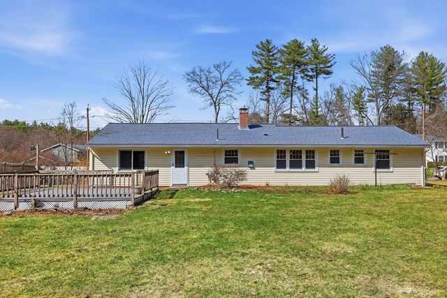 24 Clarissa Rd, Chelmsford, MA 01824