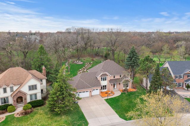 9376 Wedgewood Drive, Woodbury, MN 55125