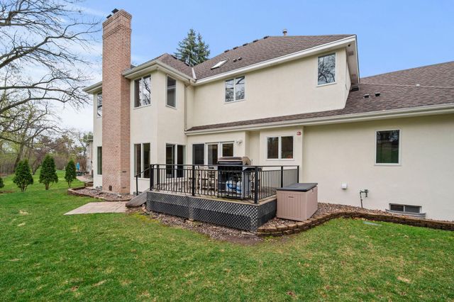 9376 Wedgewood Drive, Woodbury, MN 55125