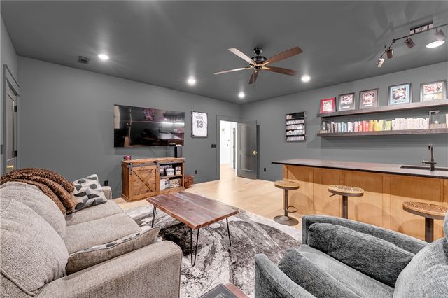 22694 Kings Ranch Road, Summers, AR 72769