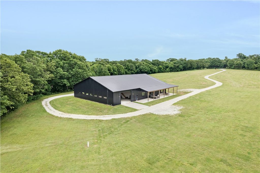 22694 Kings Ranch Road, Summers, AR 72769