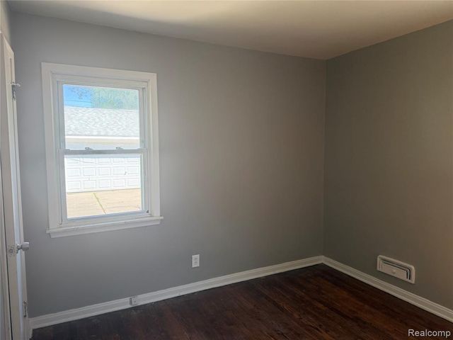 16767 Lincoln Avenue, Eastpointe, MI 48021