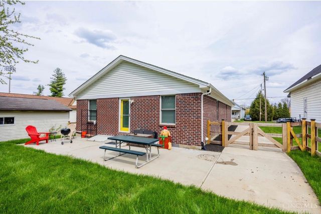 6915 Mearl Ave, North College Hill, OH 45239